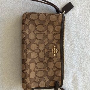 Coach wristlet purse